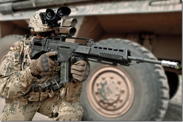 2015_German_Armed_Forces_Soldier_with_4x30_RSA-S_in_dessert_landscape