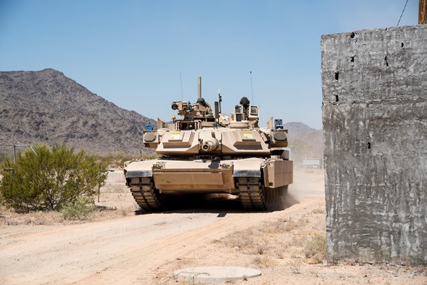 RAFAEL'S TROPHY ON U.S ABRAMS (4)
