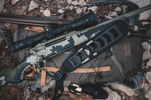 FeatherLight_Sling_190030_Lifestyle_(lowres)