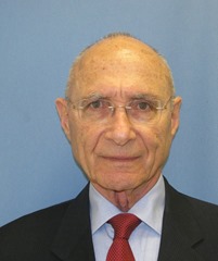 Uzi Landau